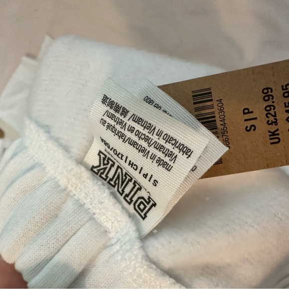 Victoria’s Secret PINK Campus T-Shirt and Boyfriend Shorts - Picture 3 of 6